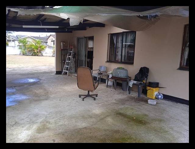 2 BEDROOM HOUSE FOR SALE IN BRACKENHAM